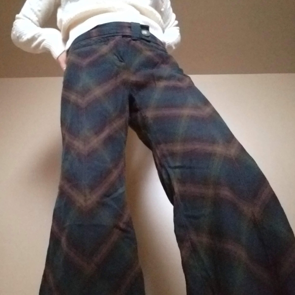 Free People plaid wide leg/bell-bottom tousers - Picture 5 of 5